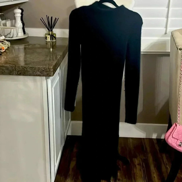 LPS Turtle Neck wool  Dress in Black w/ 2 side slits
8145 - Picture 2 of 3